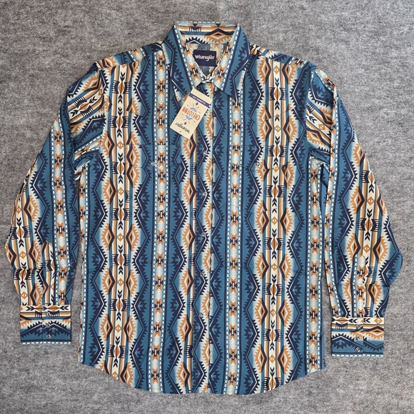 NWT Wrangler Checotah Western Shirt Medium Blue Tan Aztec Southwest Pearl Snap - Picture 2 of 15